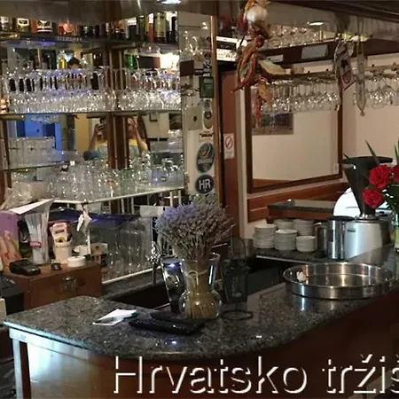 Apartment Centar A. Mazuranica 1